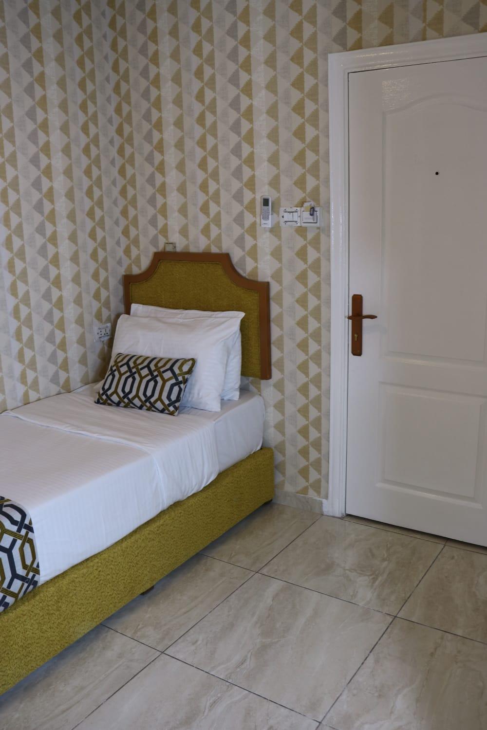 Rafi Hotel Амман Екстер'єр фото